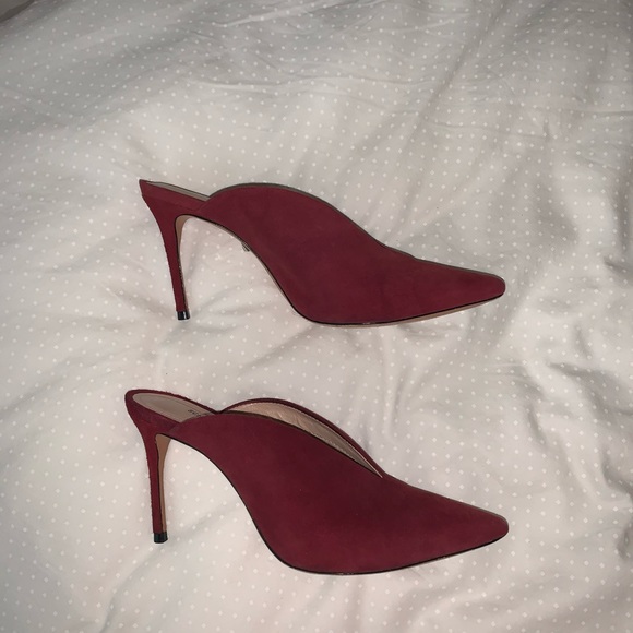 Schutz Astromelia Pointy Toe V-Cut Mule - Picture 4 of 5